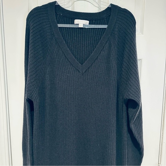 Spiritual Gangster Dresses & Skirts - Spiritual Gangster V- neck sweater dress XL